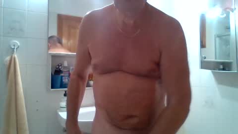 Snapshot of mike26051 chatting on 01.16.25 mike26051 online show from 01.16.25