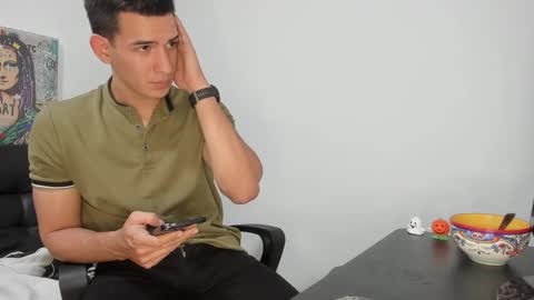 mike3xxx online show from 10.26.25