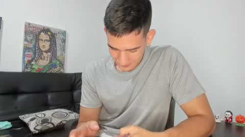 mike3xxx online show from 11.21.25