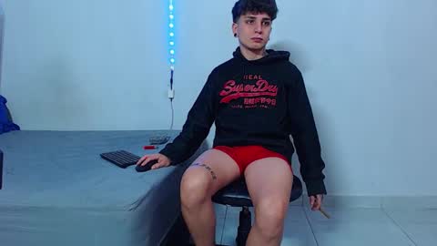 Mike IMDEPENDIENT MODEL online show from 10.21.25