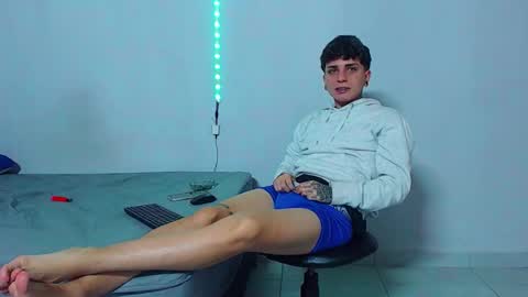 Mike IMDEPENDIENT MODEL online show from 10.25.25