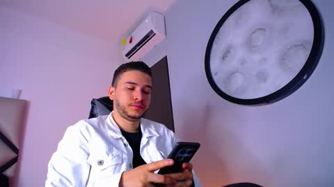 Mike  online show from 12.02.25