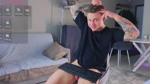 Snapshot of mike___magic chatting on 02.19.26 Mike Magic online show from 02.19.26