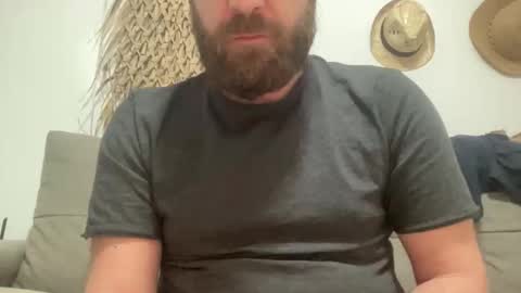 Snapshot of mike_berlin1 chatting on 02.03.26 MIke online show from 02.03.26