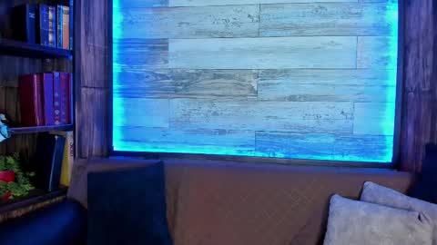   online show from 03.07.25