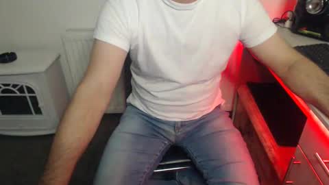 Snapshot of mike_master30 chatting on 12.08.24 MikeMaster online show from 12.08.24