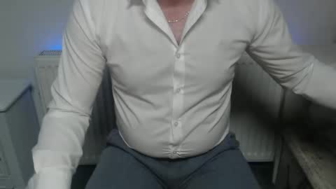 Snapshot of mike_master30 chatting on 04.13.26 MikeMaster online show from 04.13.26