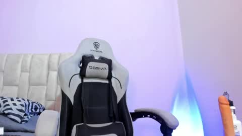 mikebradley15 online show from 04.09.26