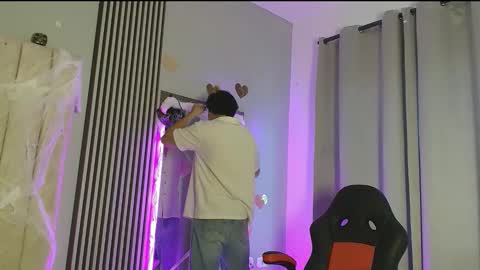 Snapshot of mikey_banji chatting on 10.16.25 mikey_banji online show from 10.16.25