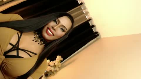 Snapshot of mikeyalawi03 chatting on 02.24.25 Mistress MikeyAlawi online show from 02.24.25