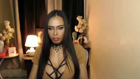 Snapshot of mikeyalawi03 chatting on 02.24.25 Mistress MikeyAlawi online show from 02.24.25