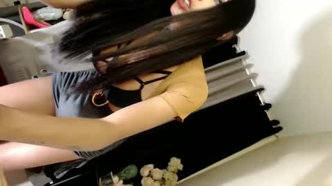 Snapshot of mikeyalawi03 chatting on 02.24.25 Mistress MikeyAlawi online show from 02.24.25