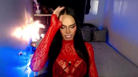 Snapshot of mikeyalawi03 chatting on 06.16.26 Mistress MikeyAlawi online show from 06.16.26