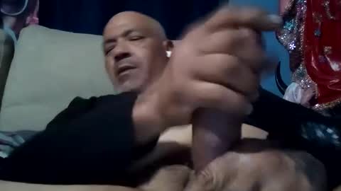 Snapshot of mikeyballer52 chatting on 12.06.24 mikeyballer52 online show from 12.06.24