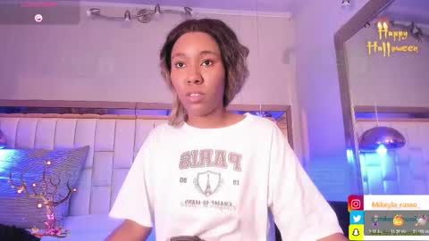 Mikeyla  online show from 10.24.25