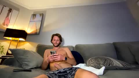 mikeywhite123 online show from 01.03.25