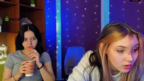 miki_ti online show from 11.23.25