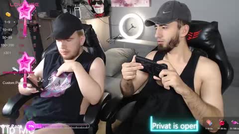 MIKI ENN ALEKS online show from 10.19.25