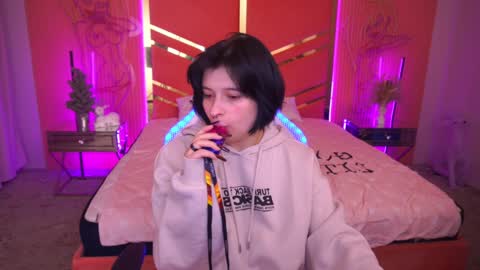 Miki online show from 01.19.25