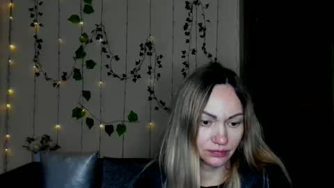 Snapshot of mikkey_mouse8 chatting on 01.17.26 Adalina online show from 01.17.26