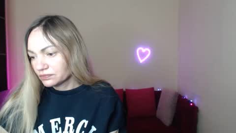 Snapshot of mikkey_mouse8 chatting on 02.03.26 Adalina online show from 02.03.26