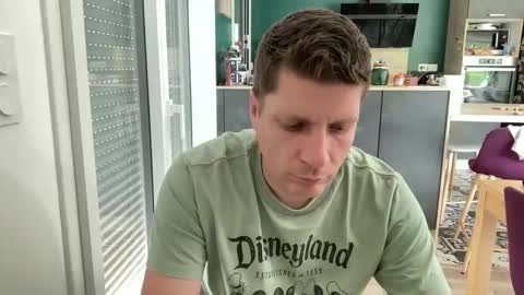 Snapshot of miklp8463 chatting on 06.08.26 miklp8463 online show from 06.08.26