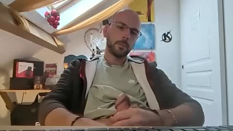 mikmik91 online show from 12.18.24