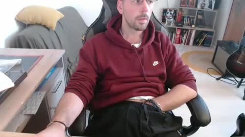 mikmik91 online show from 02.26.26