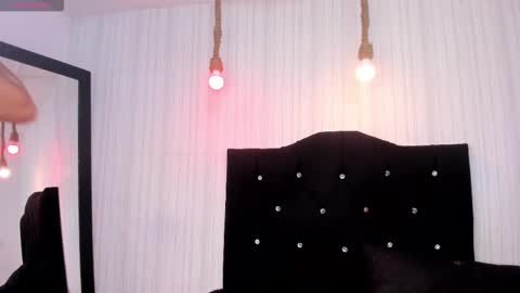   miku katsuragi  online show from 09.11.25