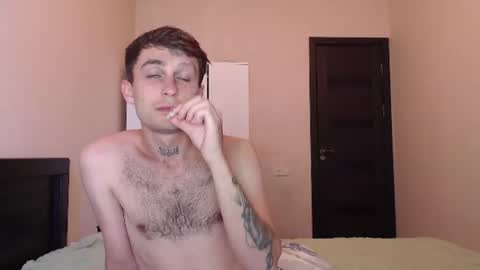 Snapshot of mikw63 chatting on 07.28.26 Sin online show from 07.28.26