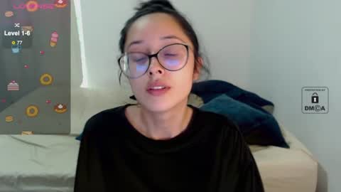 Snapshot of mila_2315 chatting on 07.17.26 Mila and albert online show from 07.17.26