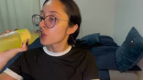 Snapshot of mila_2315 chatting on 07.27.26 Mila and albert online show from 07.27.26