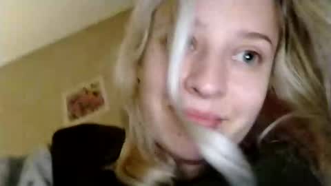 Snapshot of mila_420 chatting on 05.09.26 Mila 420 online show from 05.09.26