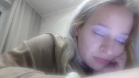 Snapshot of mila_420 chatting on 05.21.26 Mila 420 online show from 05.21.26