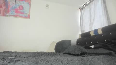 Snapshot of mila_dash chatting on 03.07.25 Mila Dash online show from 03.07.25