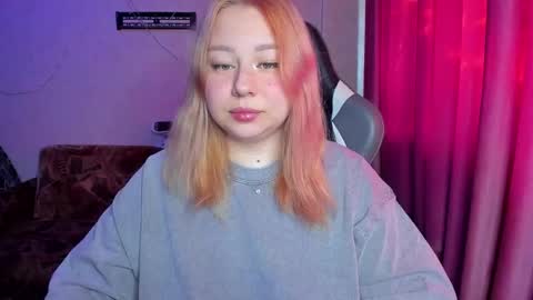 Mila shy sensual person  online show from 10.09.25