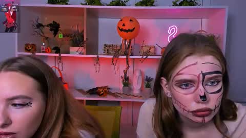 mila_glow online show from 10.29.25