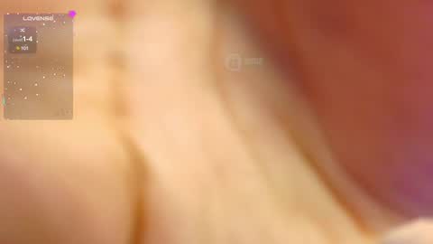 Snapshot of mila_kiitty chatting on 02.25.25 Milena online show from 02.25.25