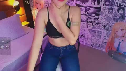 Snapshot of mila_kiitty chatting on 10.17.25 Milena online show from 10.17.25