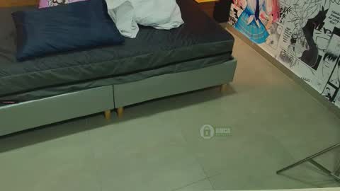 Snapshot of mila_kiitty chatting on 11.20.25 Milena online show from 11.20.25