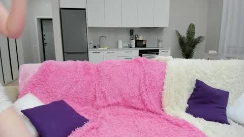 Lilli online show from 12.04.25