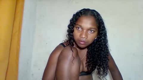 mila_lunah online show from 03.22.26