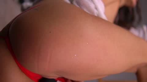 mila may  online show from 02.01.25