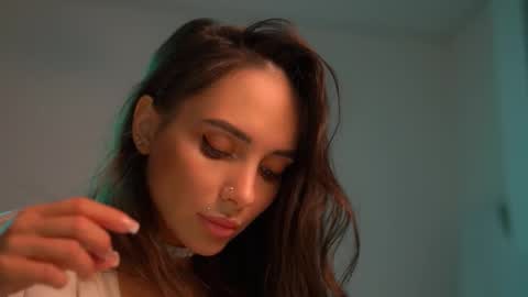 mila may  online show from 09.14.25