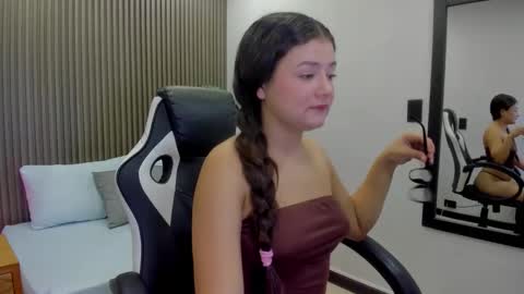 mila_pinkett online show from 02.24.26