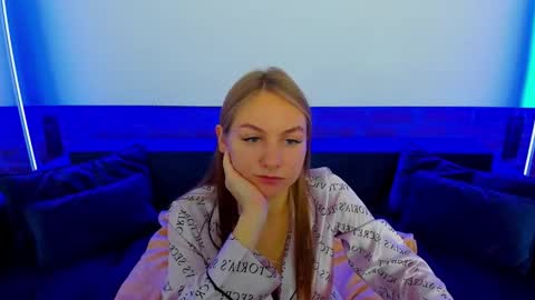 Milla online show from 11.07.25