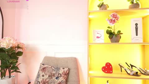 milacrave online show from 02.23.26