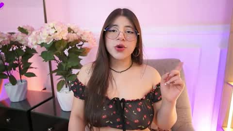 milacrave online show from 04.07.26