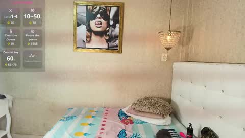 Snapshot of miladiosa chatting on 10.07.25 miladiosa online show from 10.07.25