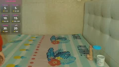 Snapshot of miladiosa chatting on 11.19.25 miladiosa online show from 11.19.25